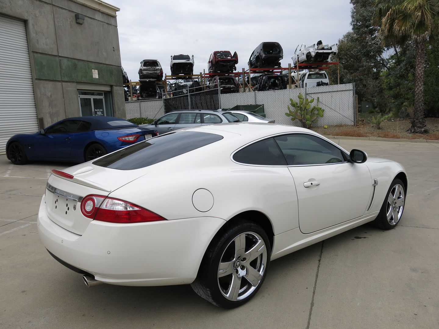 Find used 2009 Jaguar XK damaged rebuildable salvage Low Reserve 09